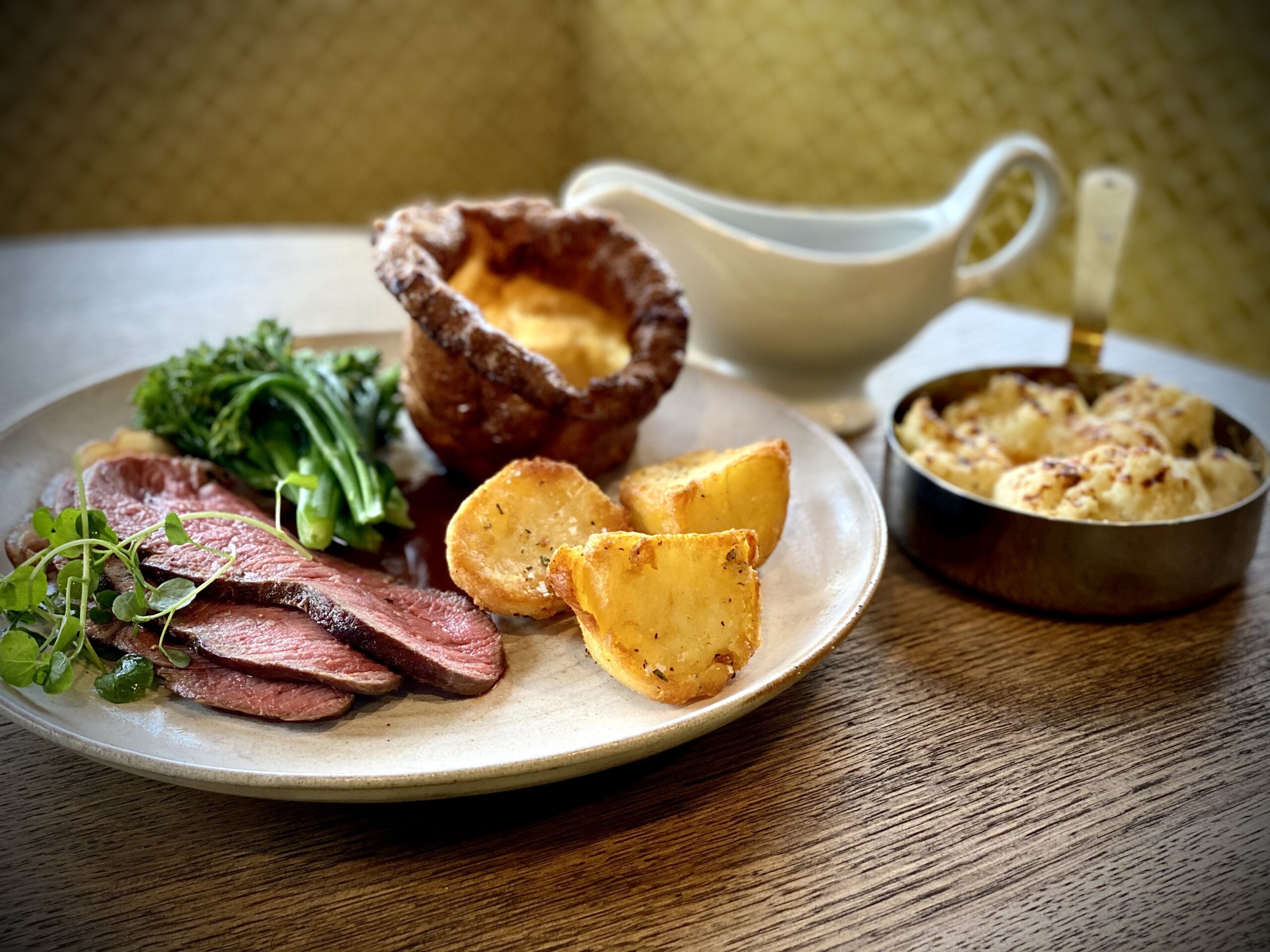 Yorkshire Dales Drive & Lunch Image 4