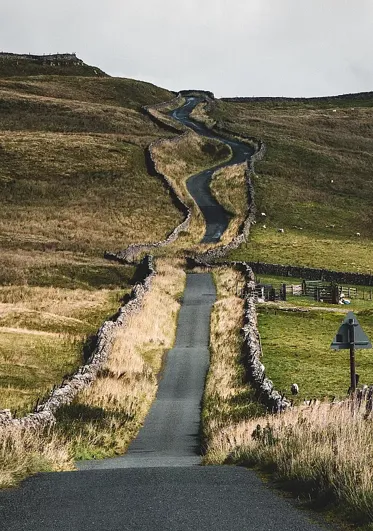 Yorkshire Dales Drive & Lunch